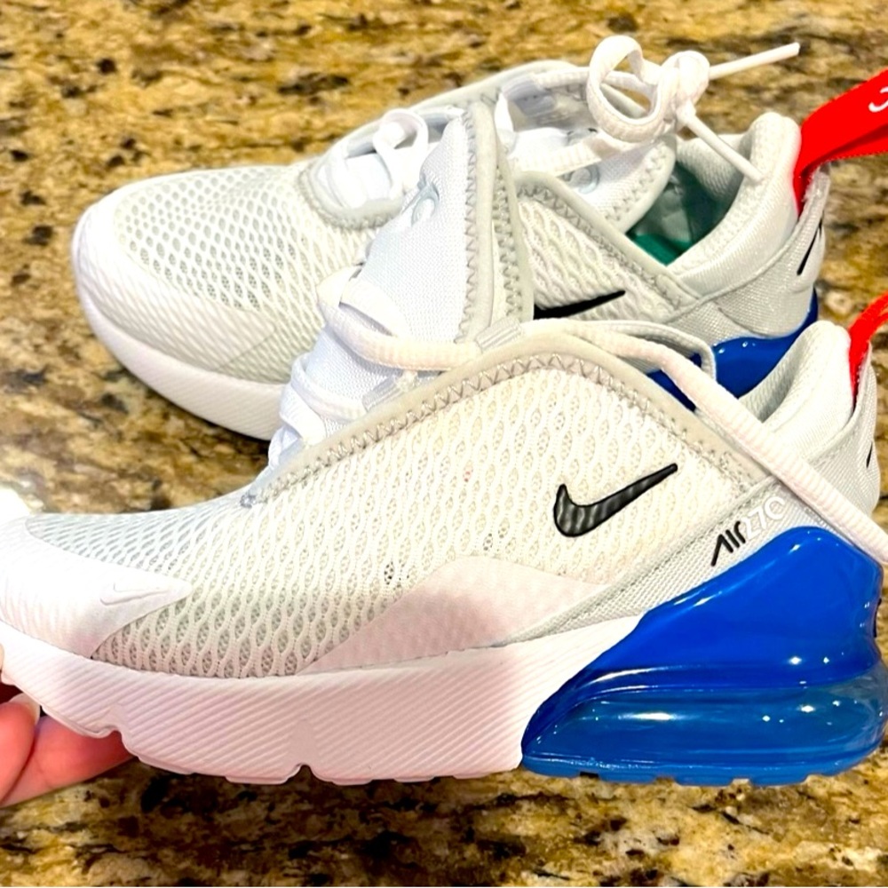 Kids Nike Air Max 270’s